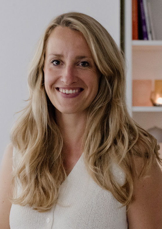 Anne Buck